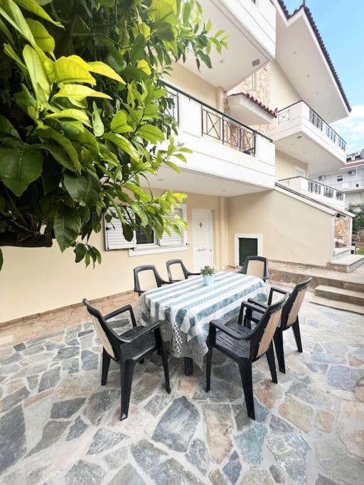 Eva'S Villas 2室温馨庭院拥有私家停车位 Glyka Nera Bagian luar foto